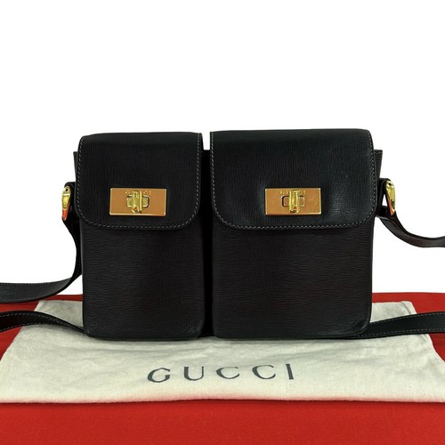 Gucci logo turnlock - logo, metal