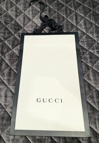 Gucci small gift bag authentic - small,