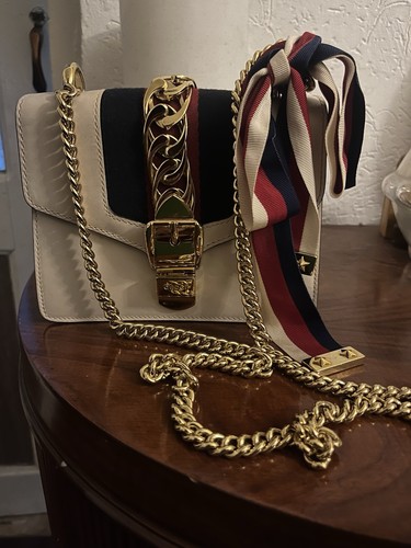 Gucci sylvie bag - gucci,