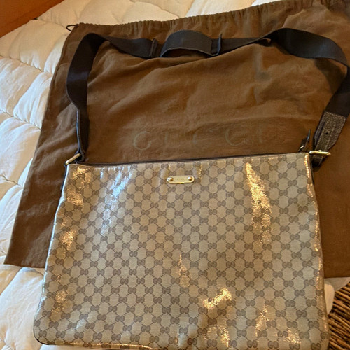 Authentic gucci crystal - authentic,
