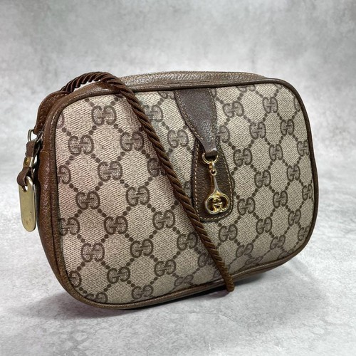 Gucci logo shoulder - gucci,