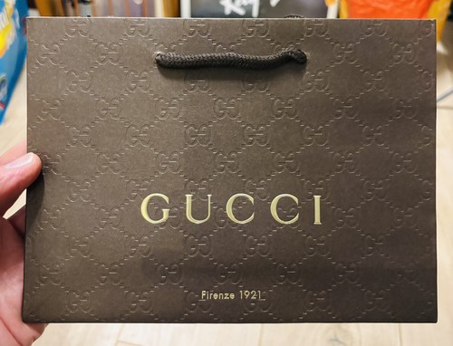 Genuine gucci small paper - gucci, gift
